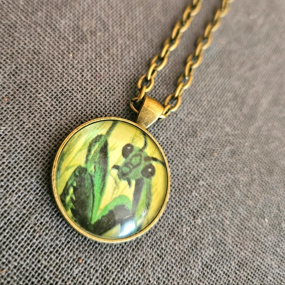 Praying mantis 1970s Richard Scarry book page necklace brass cabochon ooak - Picture 6 of 8